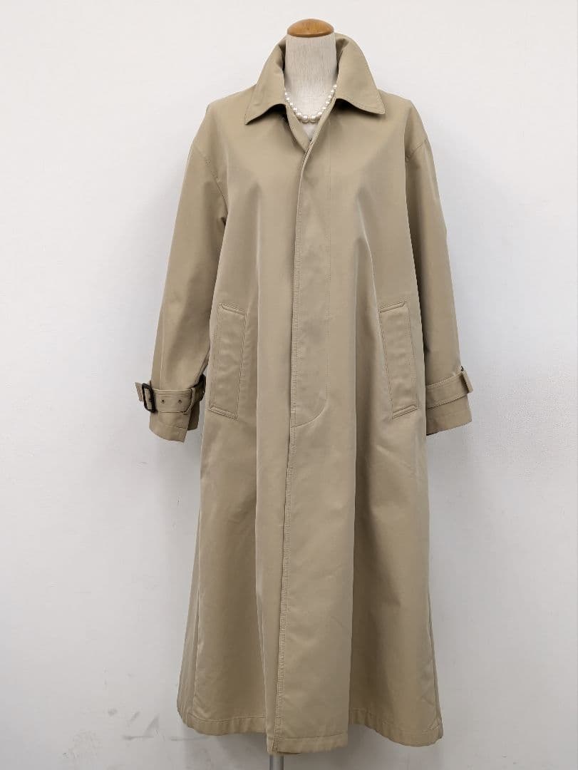 トゥモローランド・MACPHEE（マカフィー）のベージュコート ゆったりデザイン
