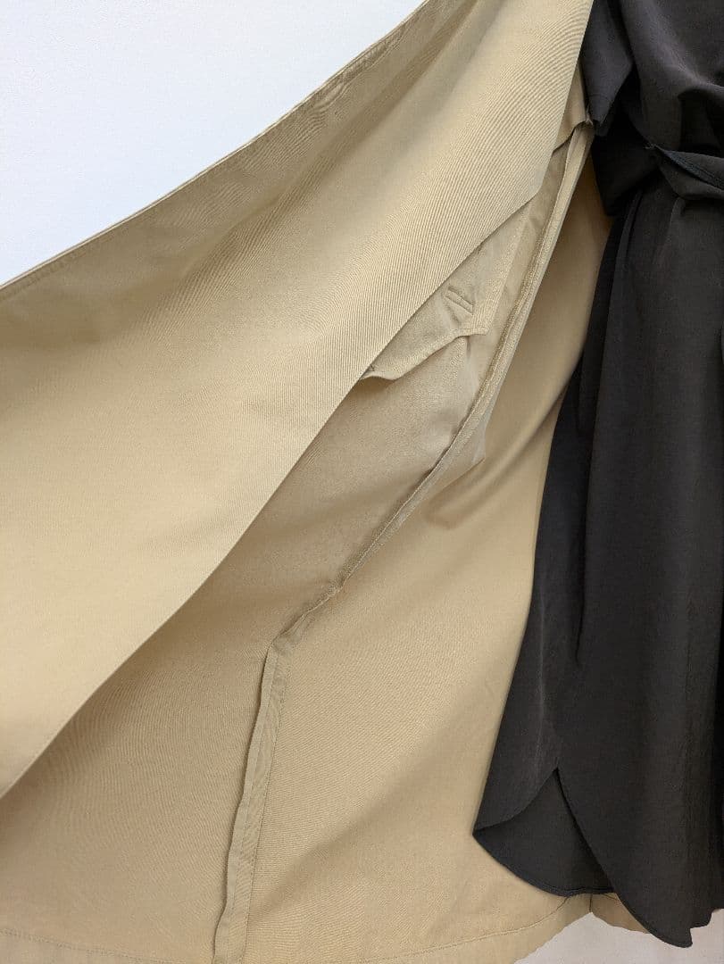 トゥモローランド・MACPHEE（マカフィー）のベージュコート ゆったりデザイン