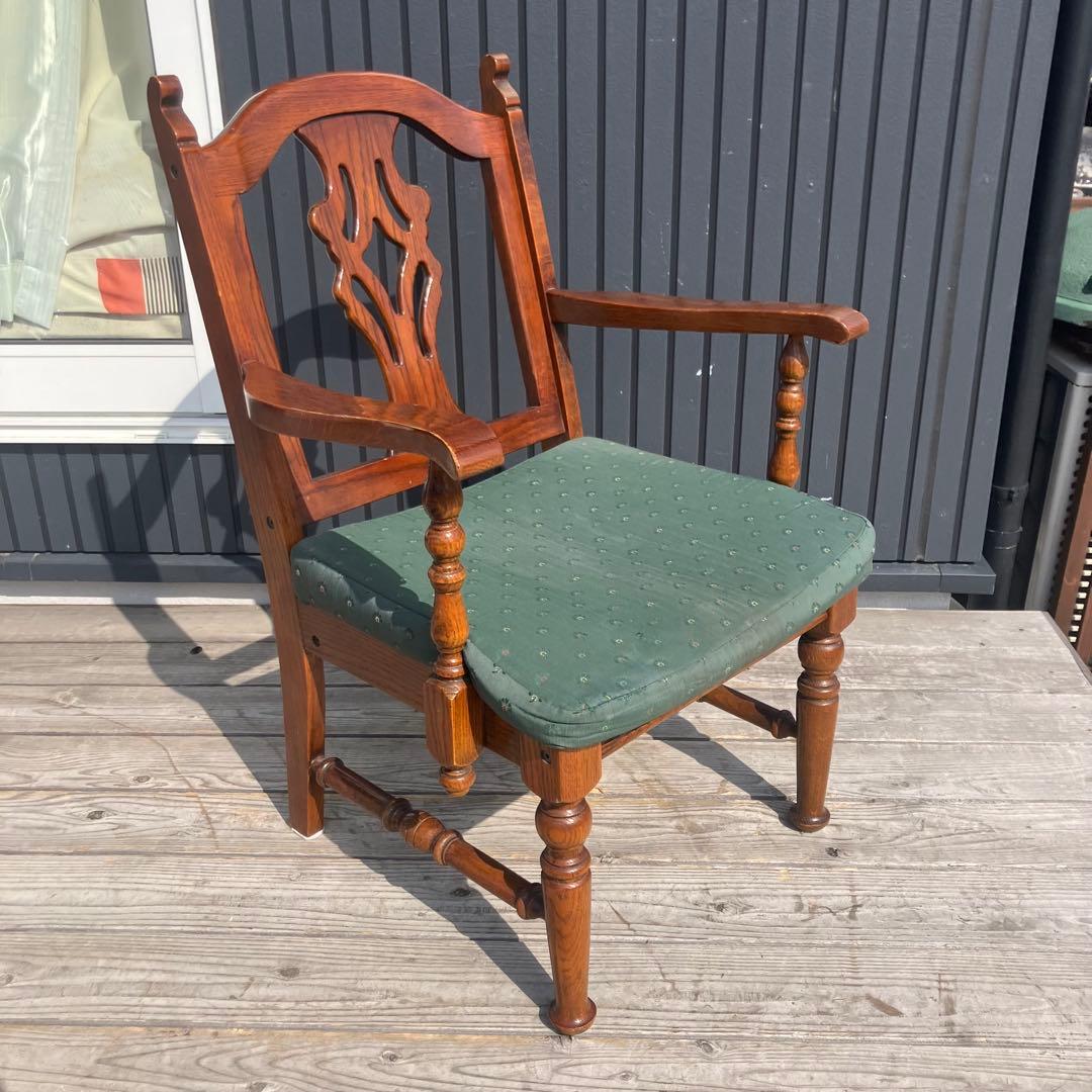 アンティーク 木製椅子 彫刻装飾 アームチェア ダイニングチェア ビンテージ