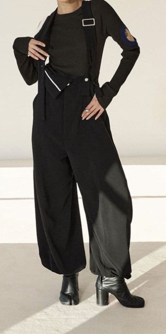 OMMO IRREGULAR PATTERN AIO ブラック　オールインワン