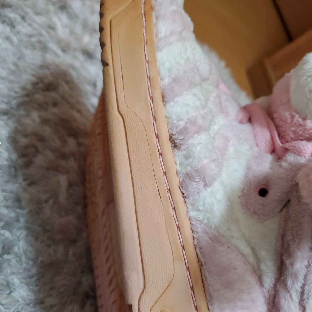 Adidasジェレミースコット クマ顔デザイン スニーカー ピンク