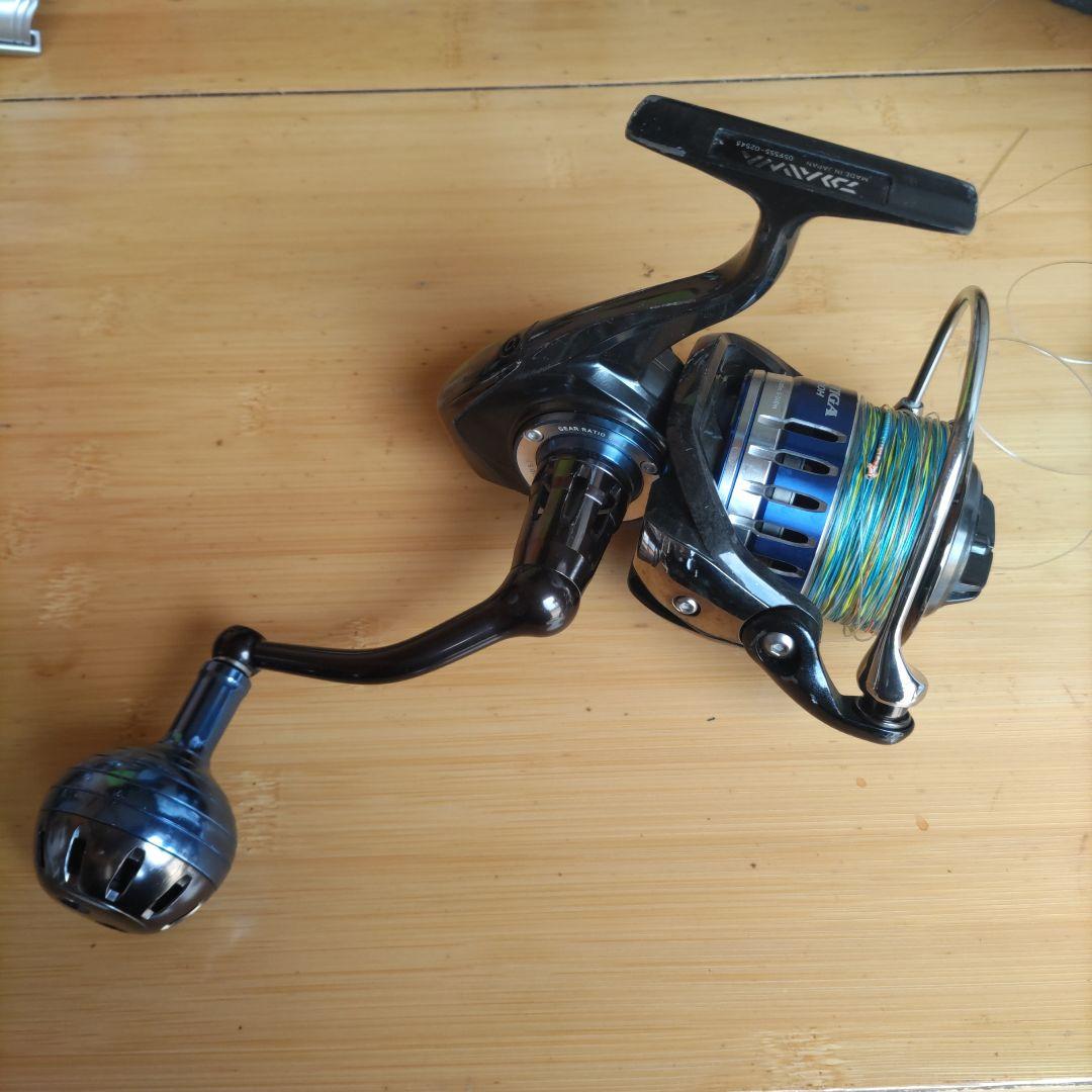 DAIWA 15ソルティガ 4500H スピニングリール