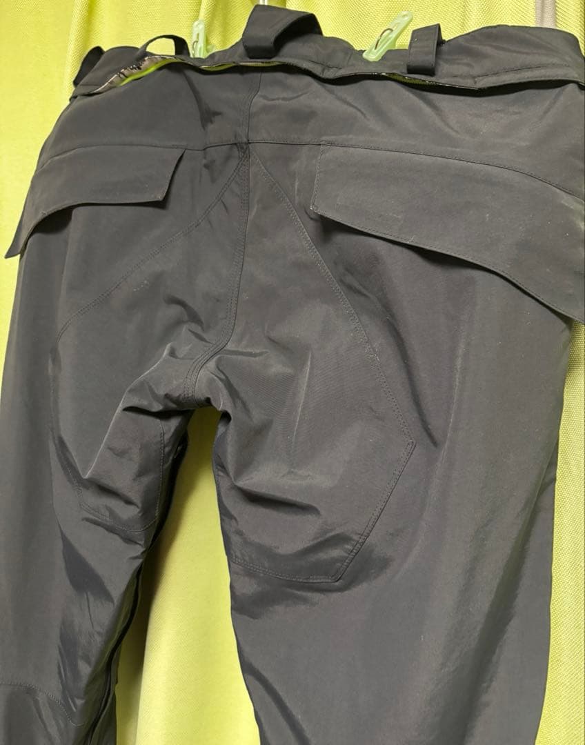 ボルコム　ゴアテックス　スノーボード　パンツ　Mサイズ