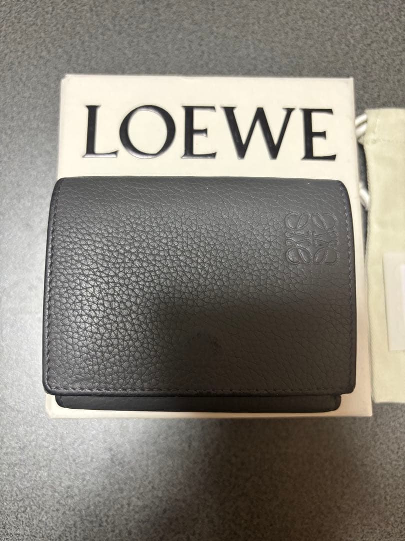 【週末限定値下】LOEWE ダークグレー 三つ折り財布