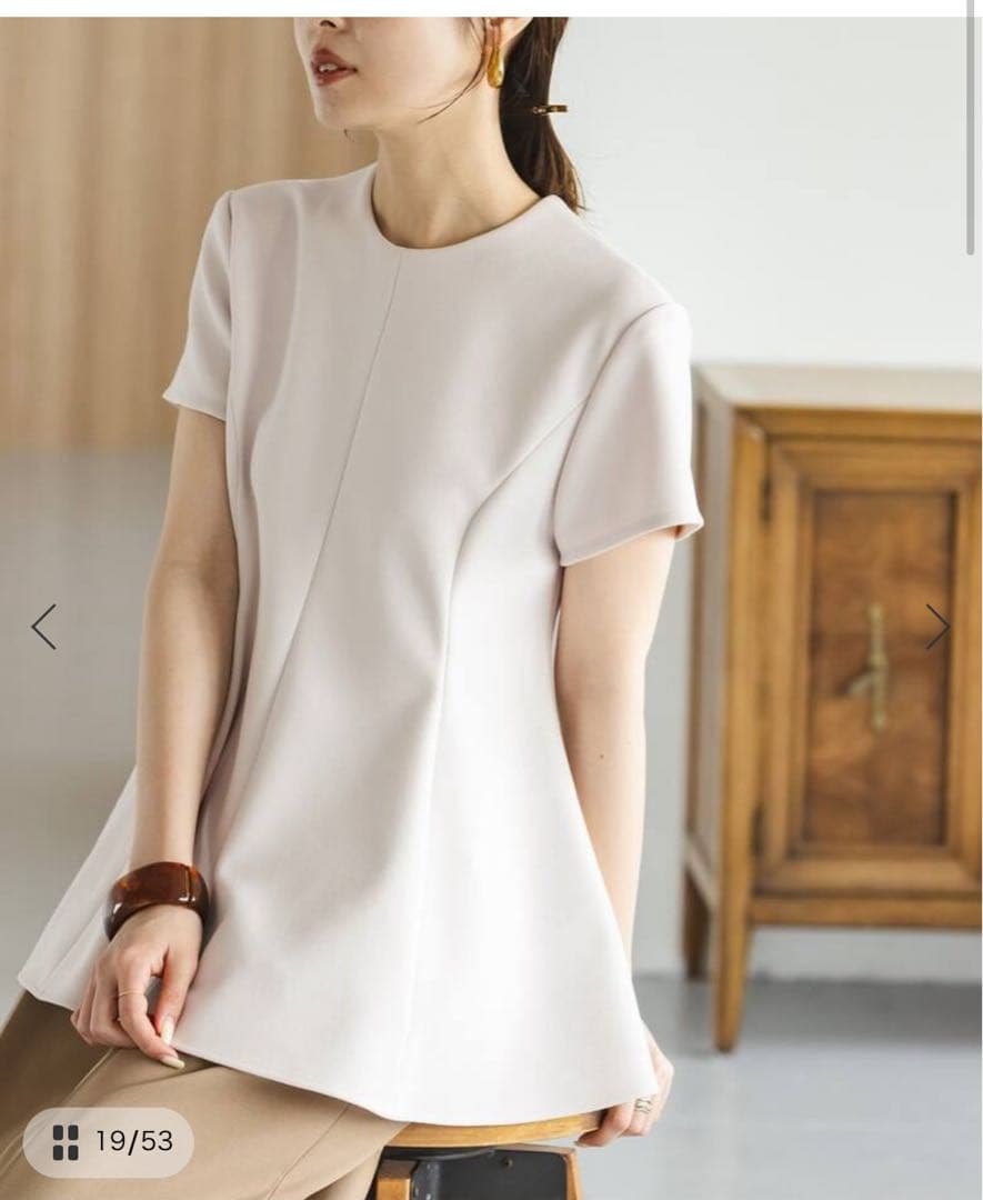 フレア半袖トップス