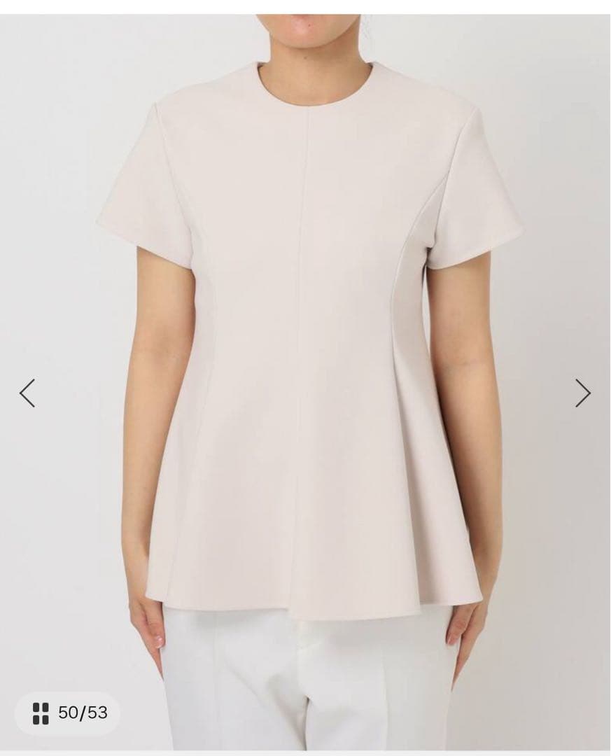 フレア半袖トップス