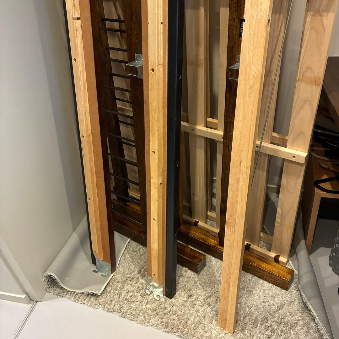 ACME FURNITURE　グランドビュー　クイーン　　ベッド