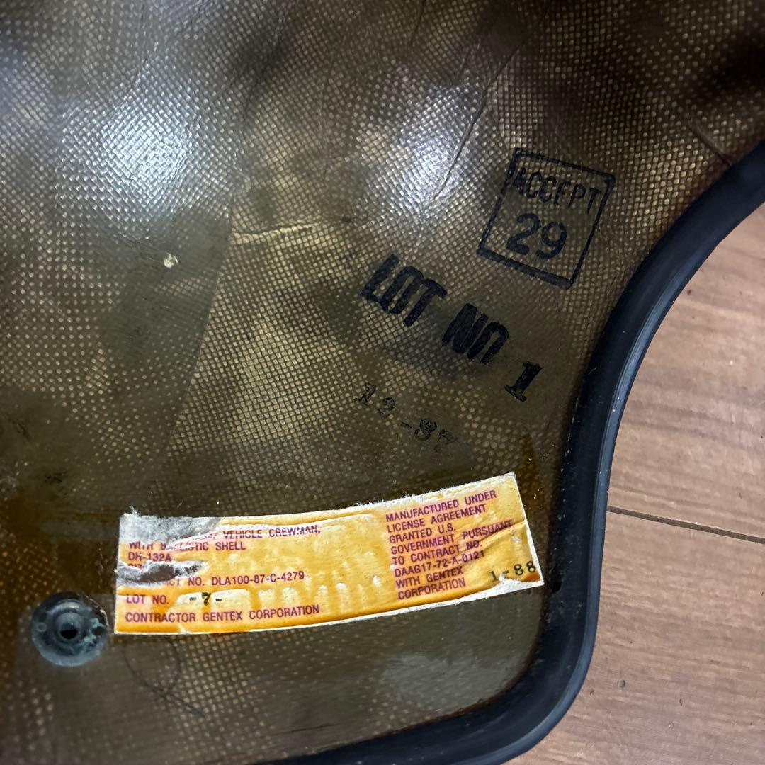 米軍　実物　CVC タンカース　ヘルメット　MEDIUM 送料無料　⑤