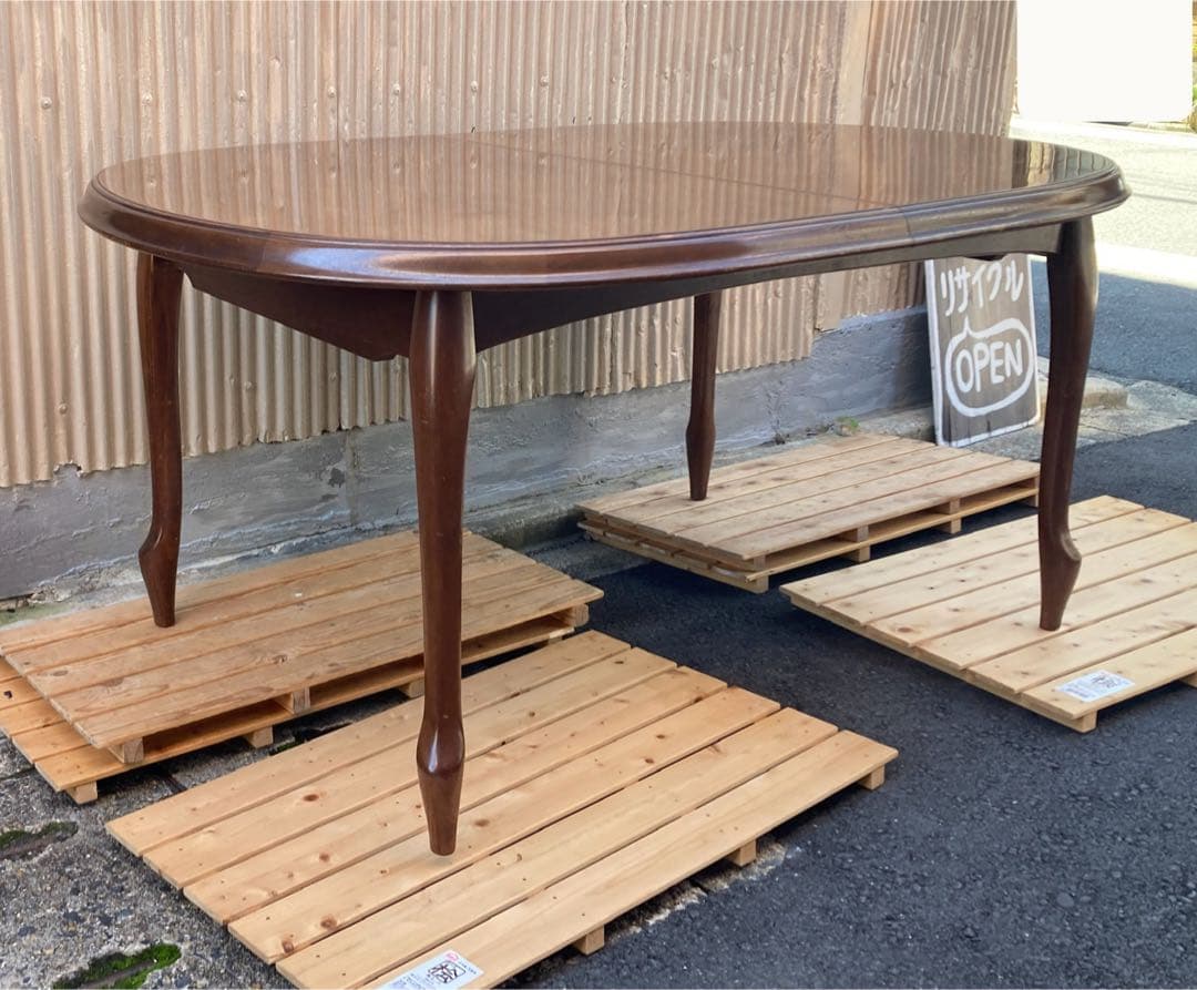 マルニ　伸張式ダイニングテーブル