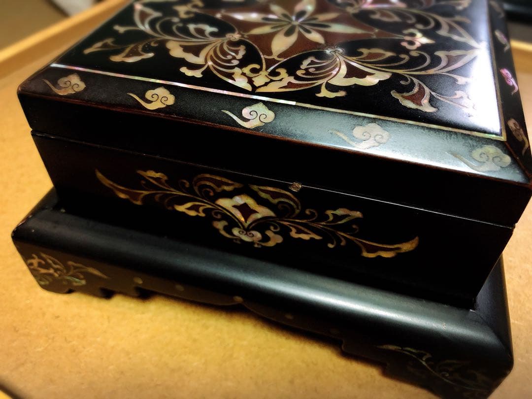 骨董品100年もの螺鈿細工箱　時代物漆器 古美術