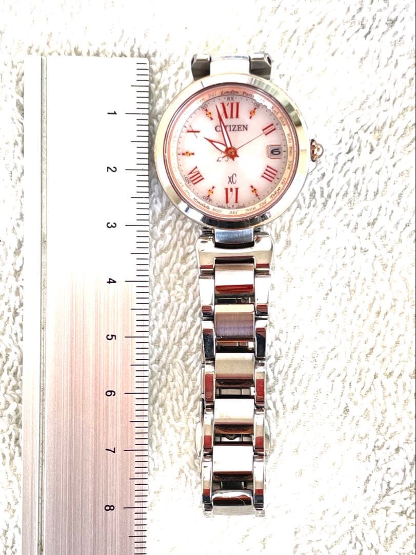 美品❣クロスシーxC H240　ペールピンク文字盤　ハッピーフライト　稼働