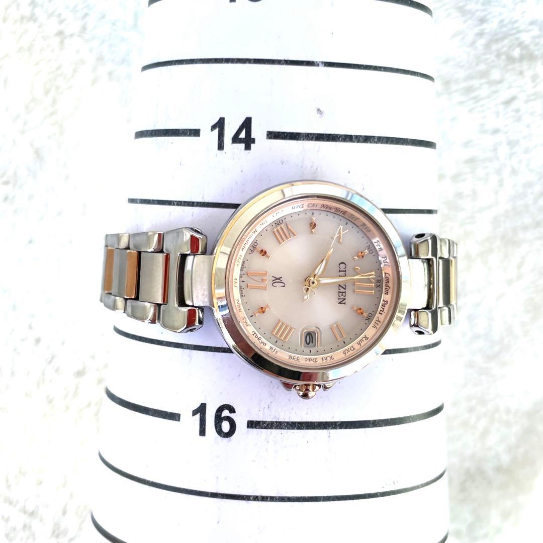 美品❣クロスシーxC H240　ペールピンク文字盤　ハッピーフライト　稼働