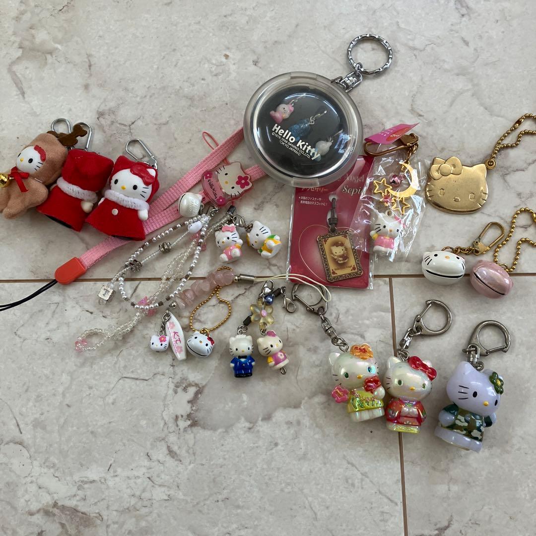 d*9様 ハローキティマスコットキーホルダーレア物まとめ売り