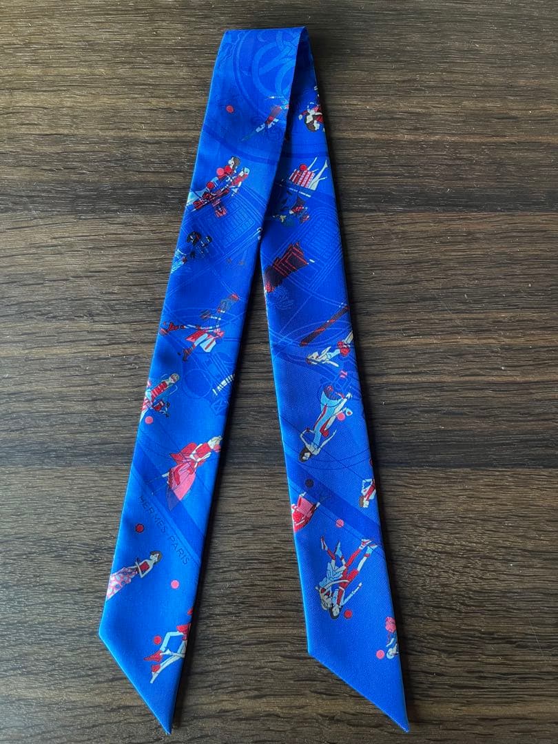 HERMES エルメス　ツイリー　エクスリブリス　パリジェンヌ ブルー　お箱付き