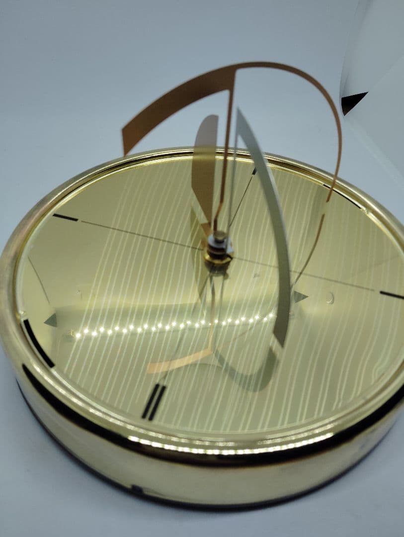 時計　ポストモダン