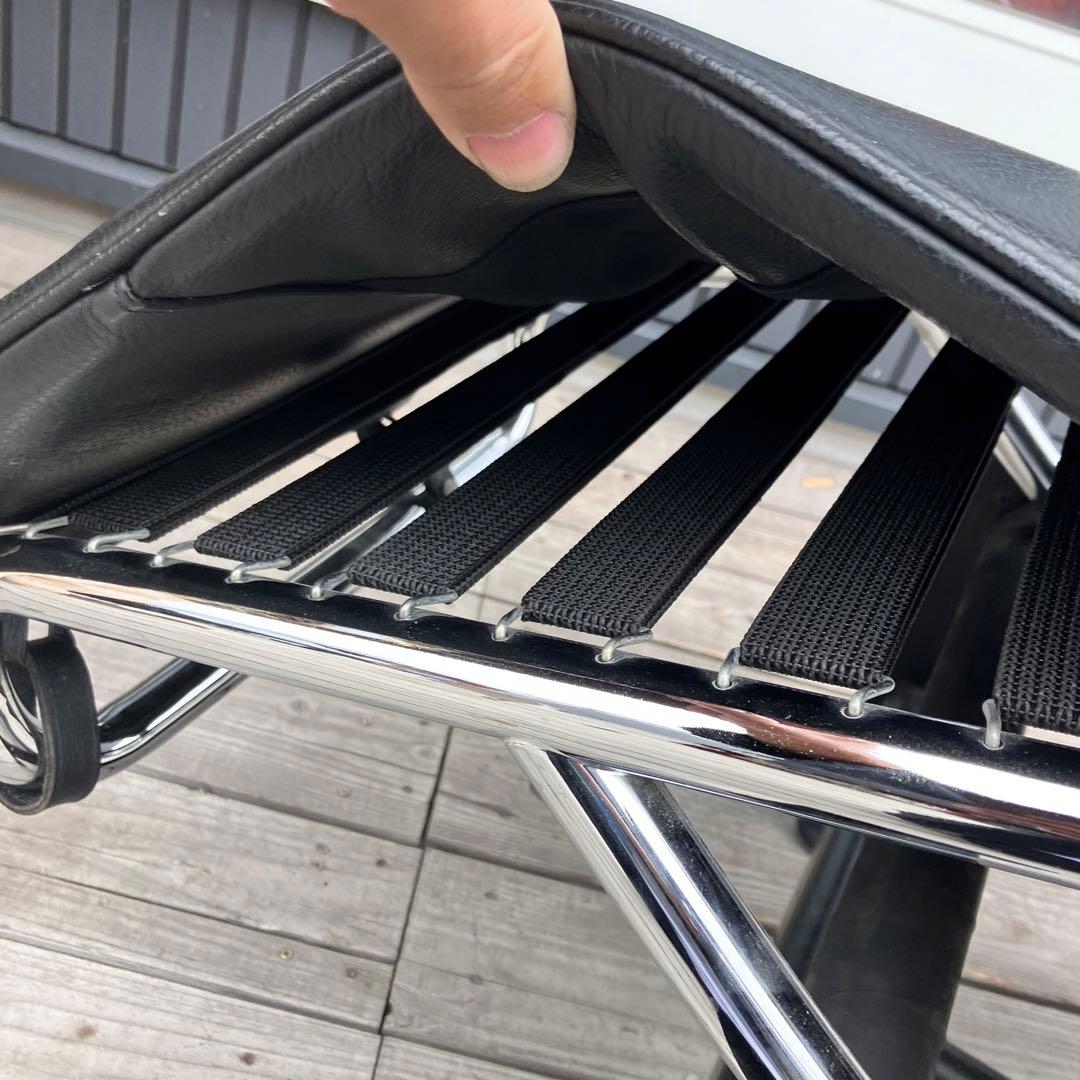 ル・コルビュジエ シェーズロング 本革 LC4 リクライニングソファ ベッド