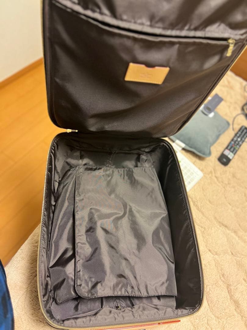 ルイヴィトン LV ヴィトン キャリーケース　モノグラム