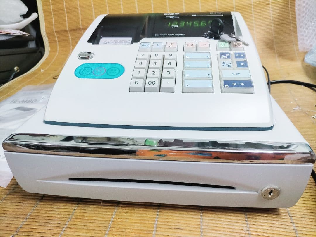 カシオレジスター　TE-M80　中古品　人気機種感熱紙　送料無料　560933