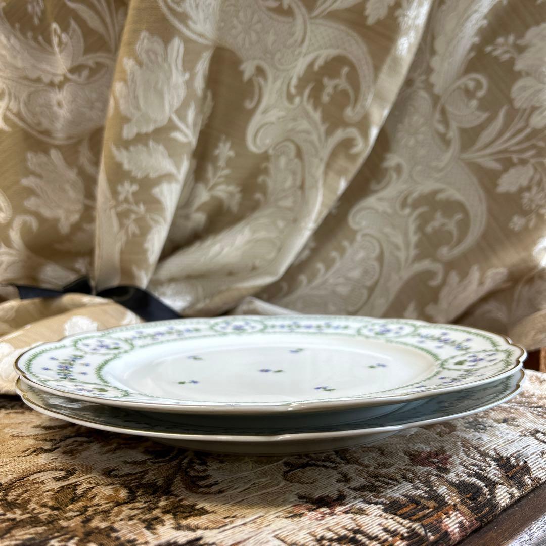 新品フランス製 Bernardaud マリーアントワネットが愛した花 ディナー皿