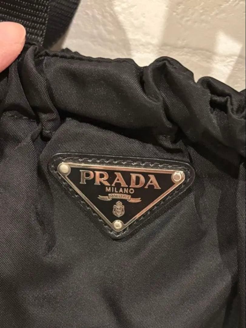 PRADA 黒 ナイロン ギャザートートバッグ