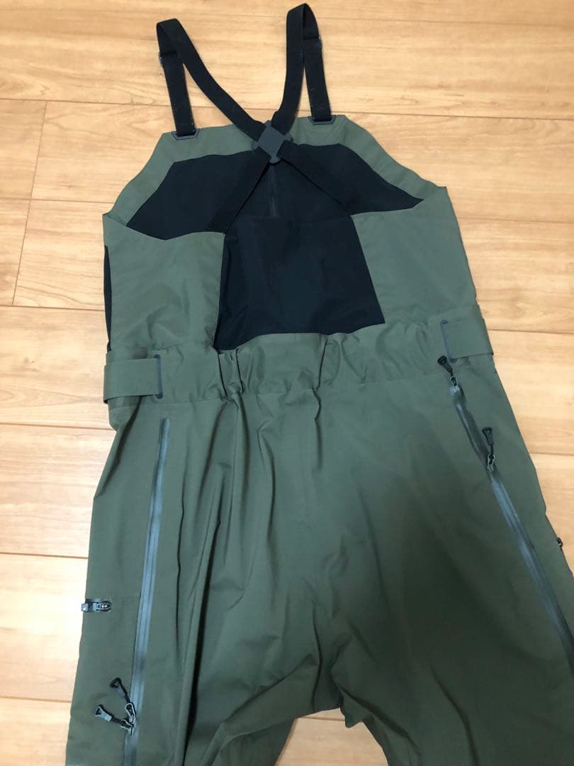 ノースフェイスGORE-TEX Powder Guide Light ビブパンツ