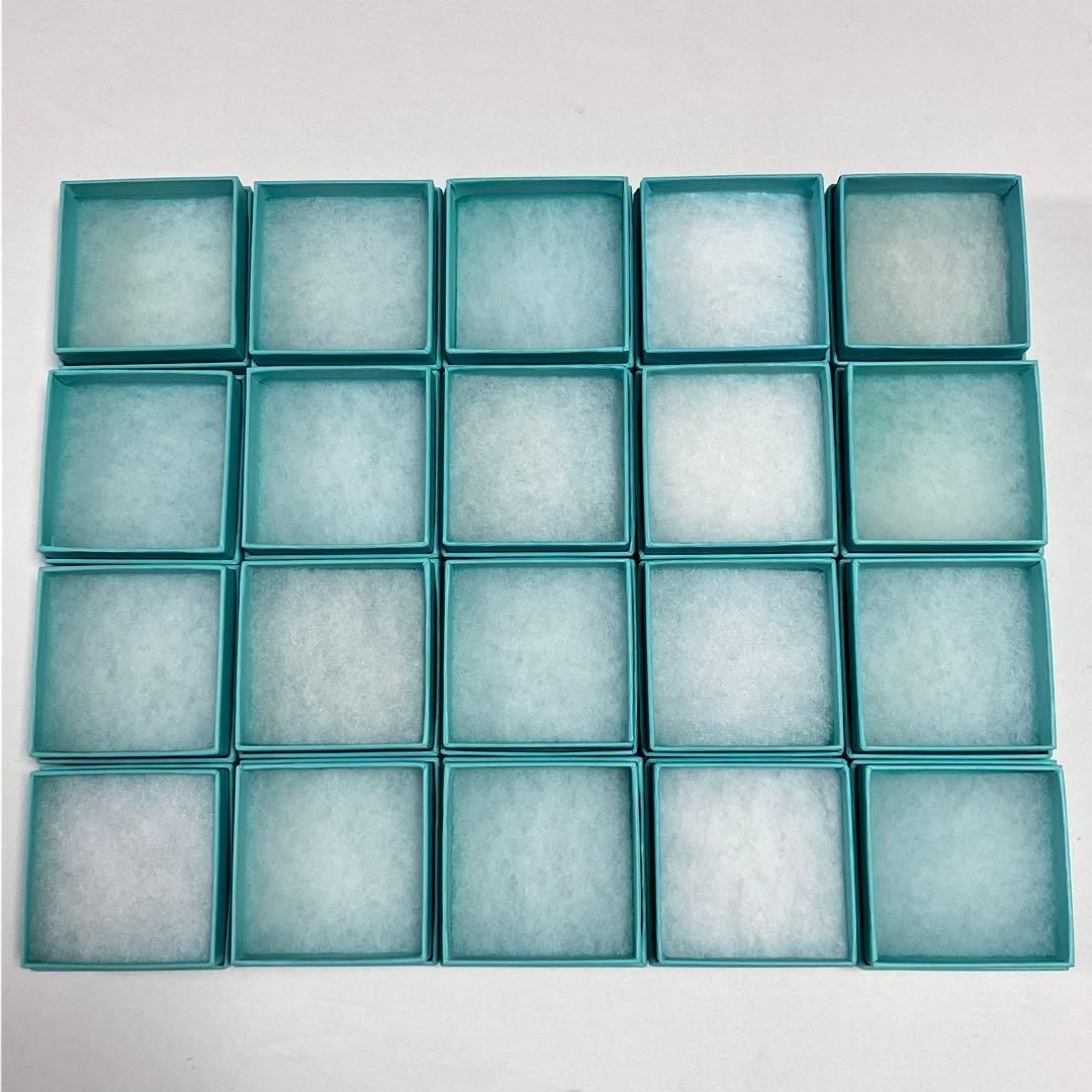 ティファニー　保存袋　空箱　20個セット　正方形　旧型　アクセサリー入れ