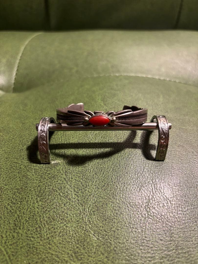 シルバー ナバホ族 バングル　Wilson Begay