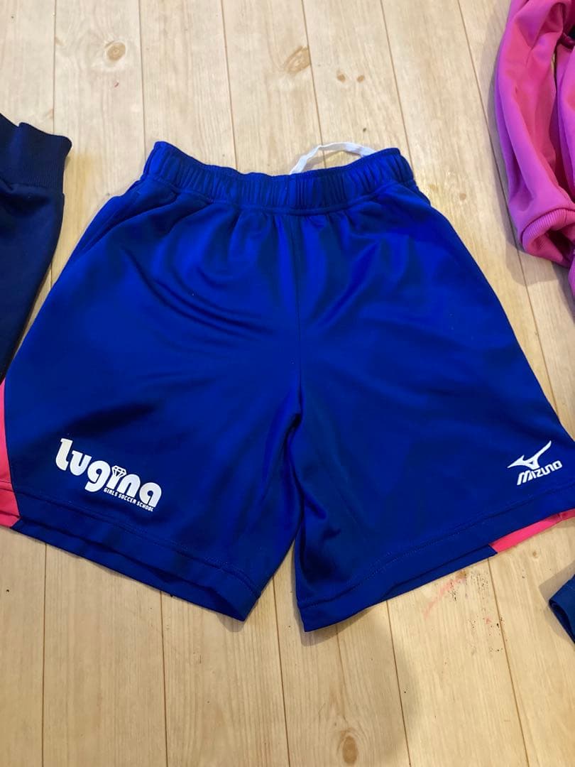 ルジーナ ガールズのユニフォーム4点