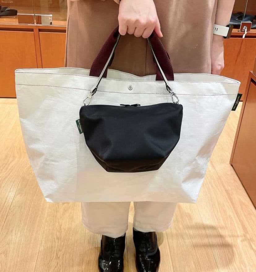 エルベシャプリエ 8786N 舟形ポーチ×1661Lストラップ