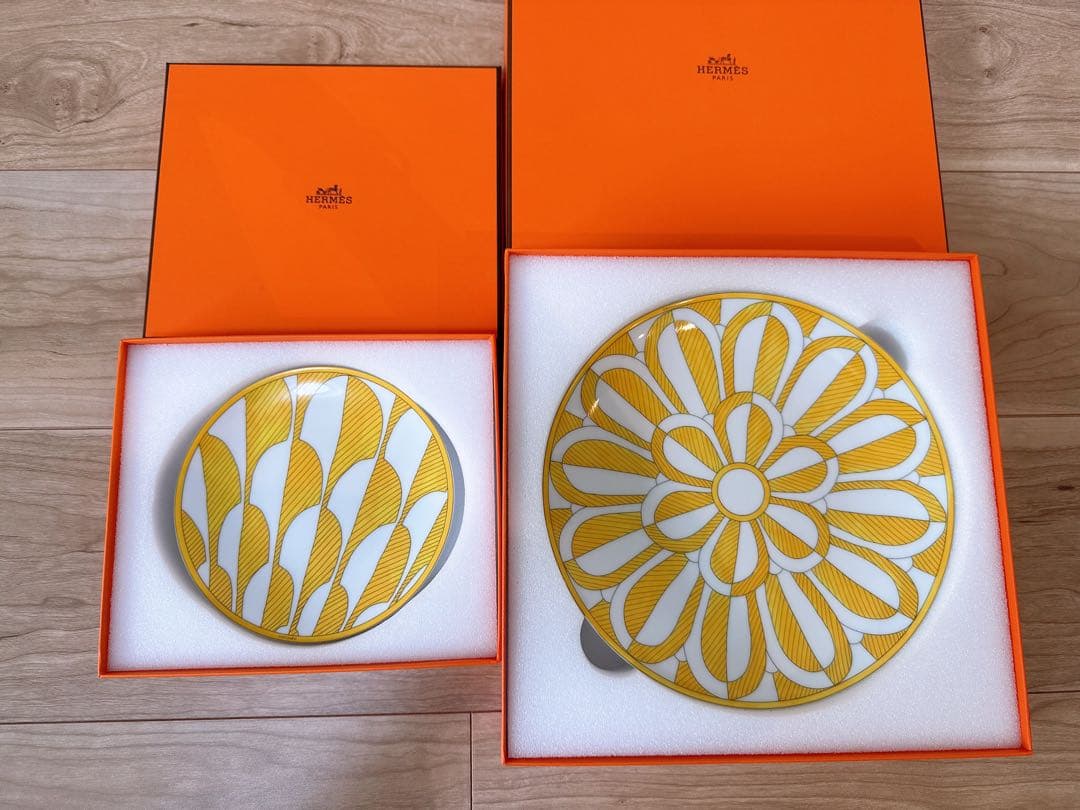 HERMES ソレイユ・ドゥ・エルメス　イエロー