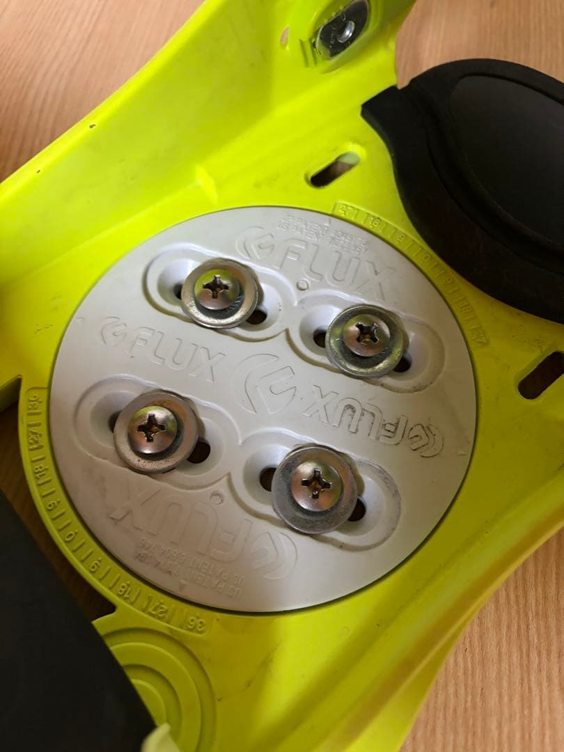 FLUX XF Lサイズ　ネオンイエロー