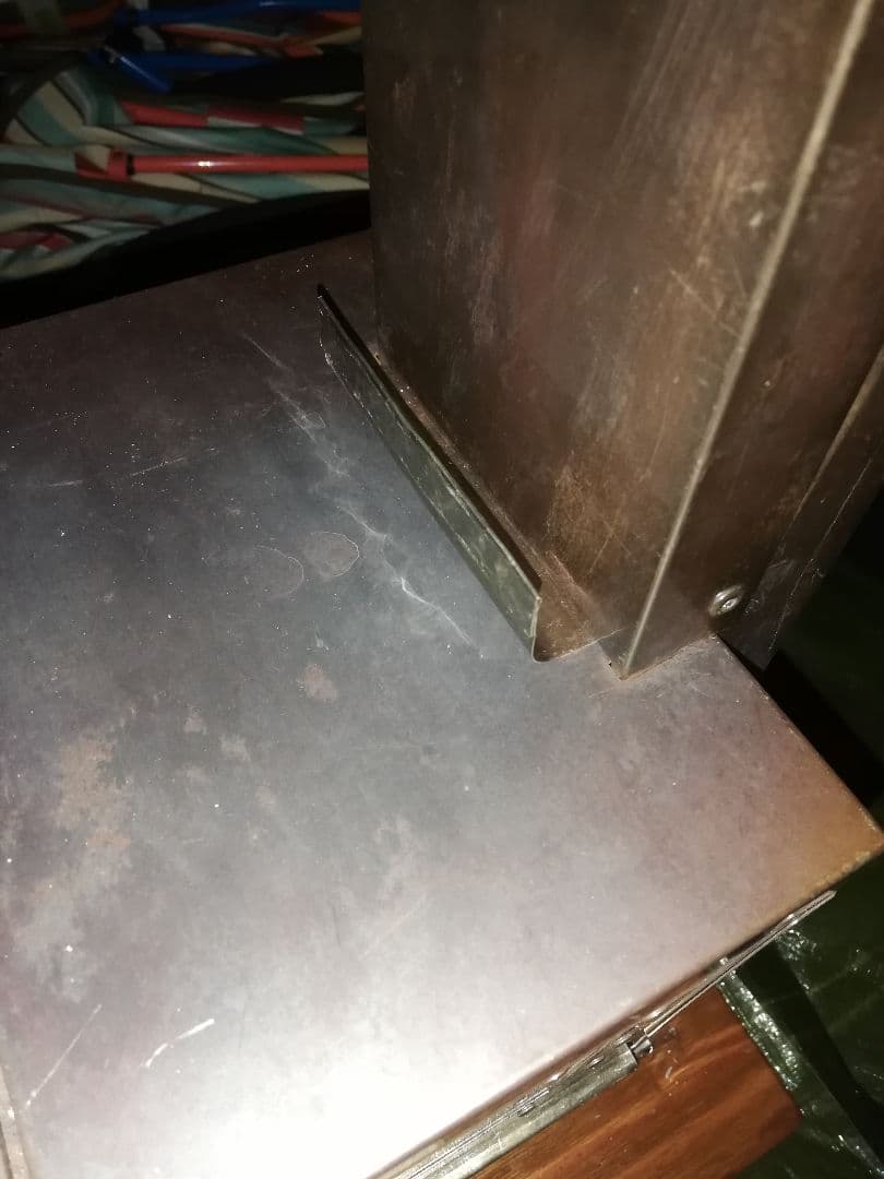 笑's(SHO'S)の薪ストーブ(焚き火の箱)