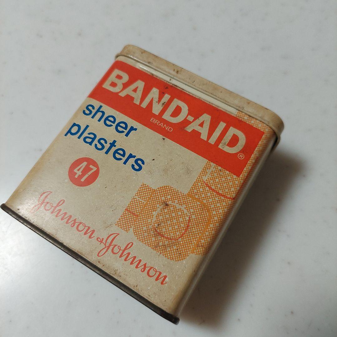 本物です。昭和レトロ、ジョンソンアンドジョンソン、バンドエイド