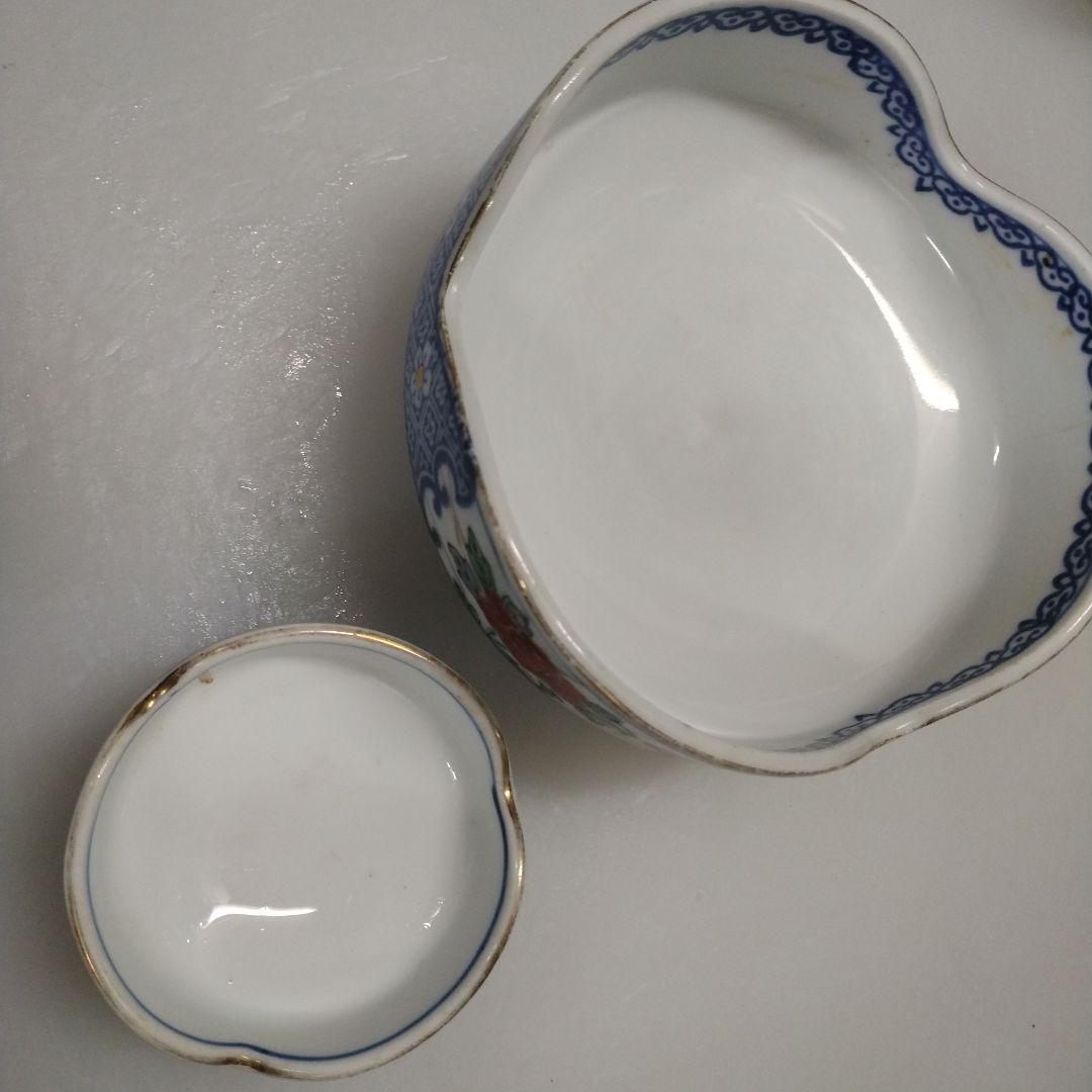 花柄と青い模様の会席皿5組セット