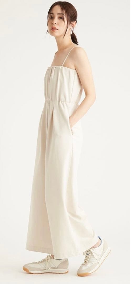 emmi パーカー×ベアオールインワンセット