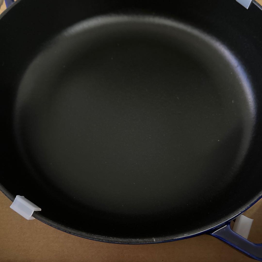 STAUB/ストウブ　ブレイザーソテーパン26cm　リリー　Lilly