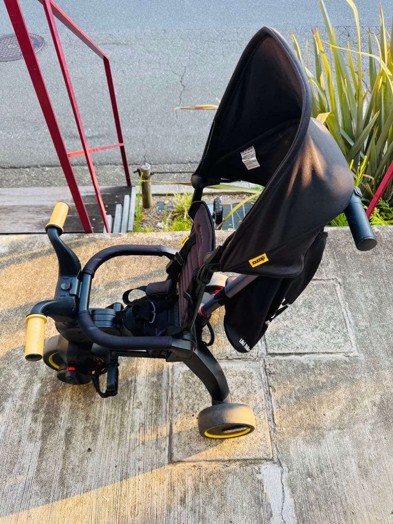 doona ブラック 三輪車