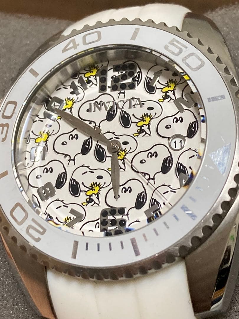 INVICTA SNOOPY 腕時計 ホワイト/シルバー