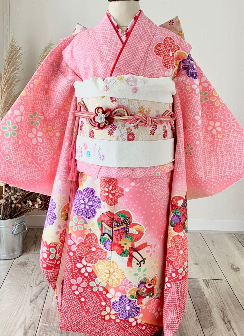 美品！ピンク4つ身着物