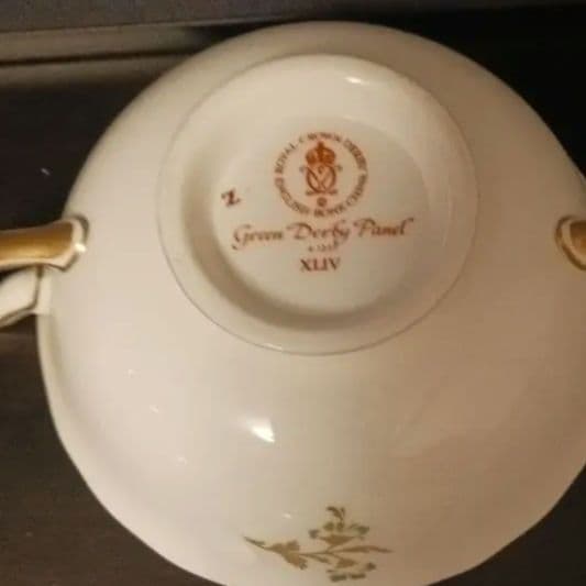 ロイヤルクラウンダービー パネル グリーン スープカップ＆ソーサー③④