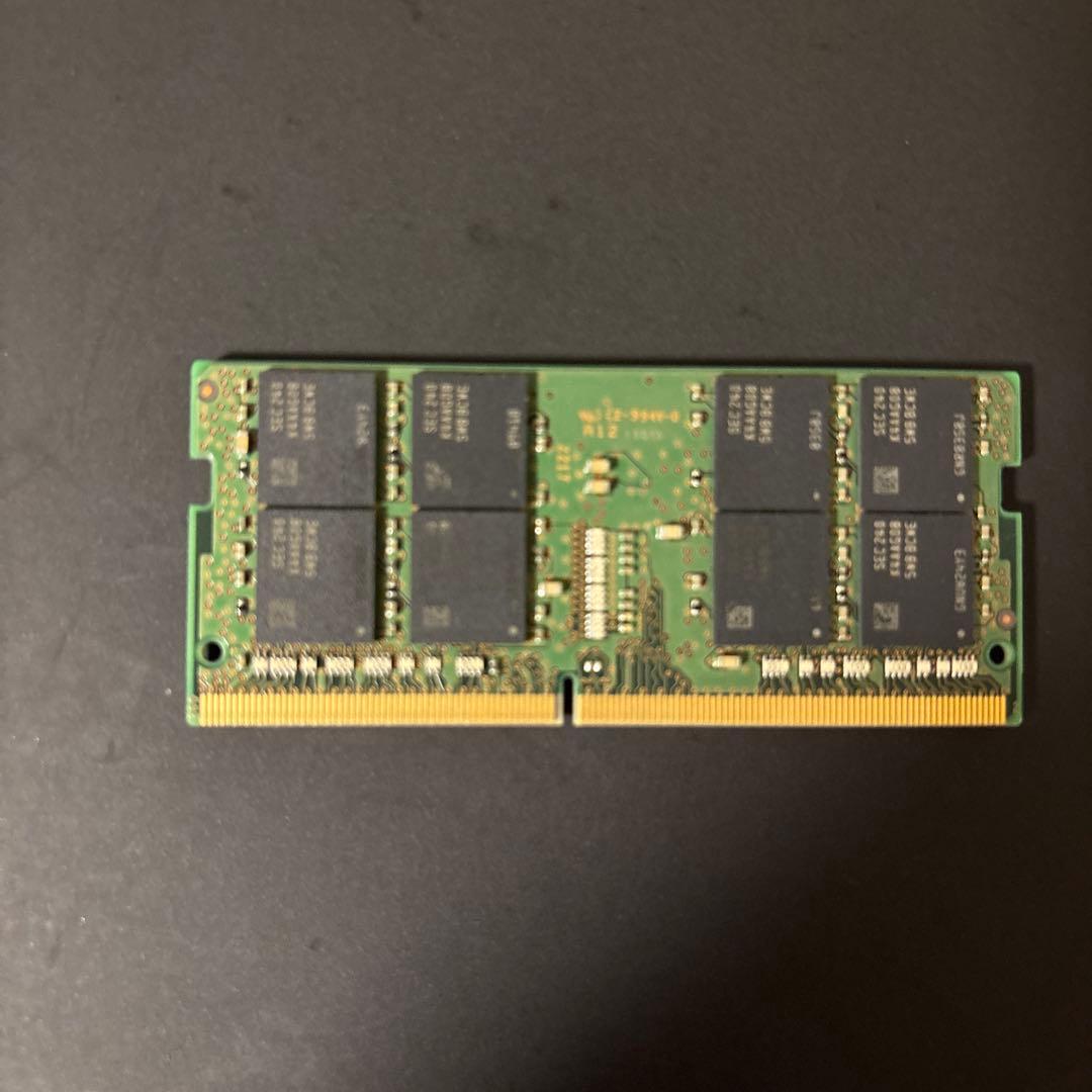 m*o様 Samsung メモリ PC4-3200AA 32GB 中古