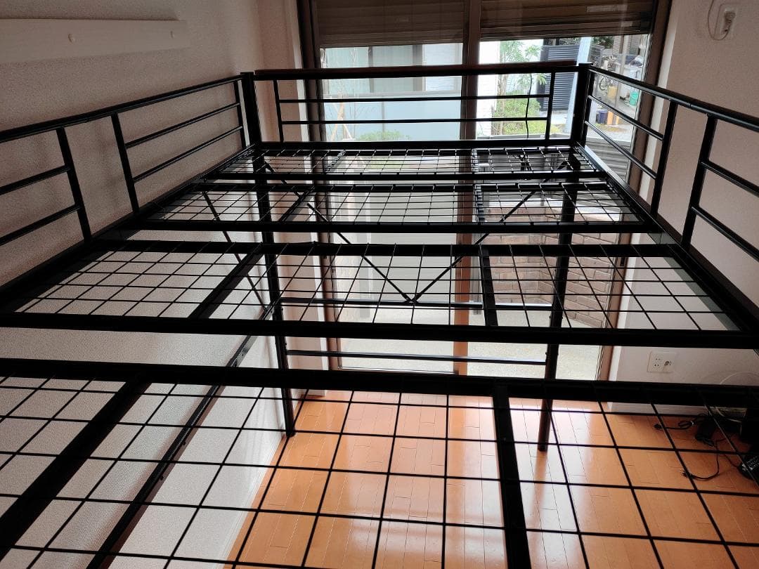 【引き取りのみ】【葛飾区】　ロフトベッド　セミダブル　階段付き　コンセント有