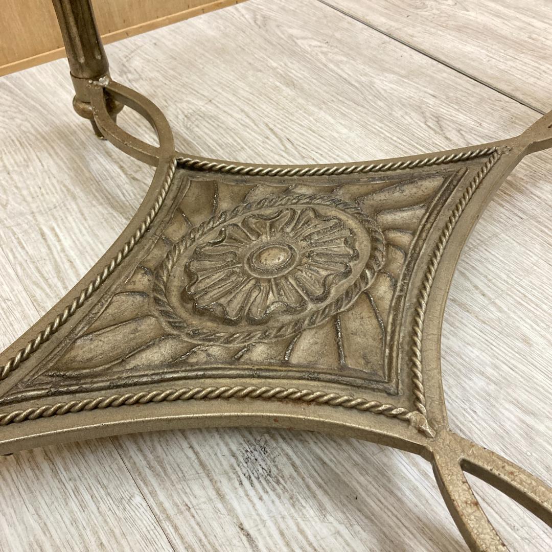 アンティーク調　エレガント　リビングテーブル　センターテーブル　クラシック