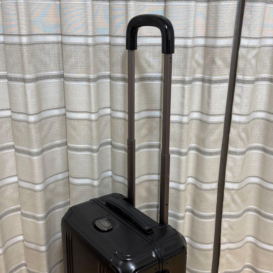 ゼロハリバートン　パシュート　アルミ　キャリーケース　32L 機内持ち込み