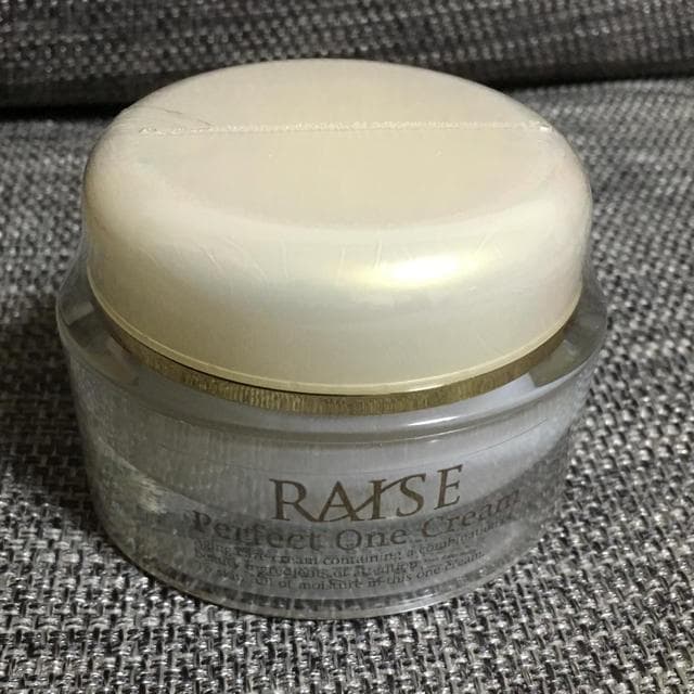 3個RAISE レイズ パーフェクトワンクリーム オールインワン1