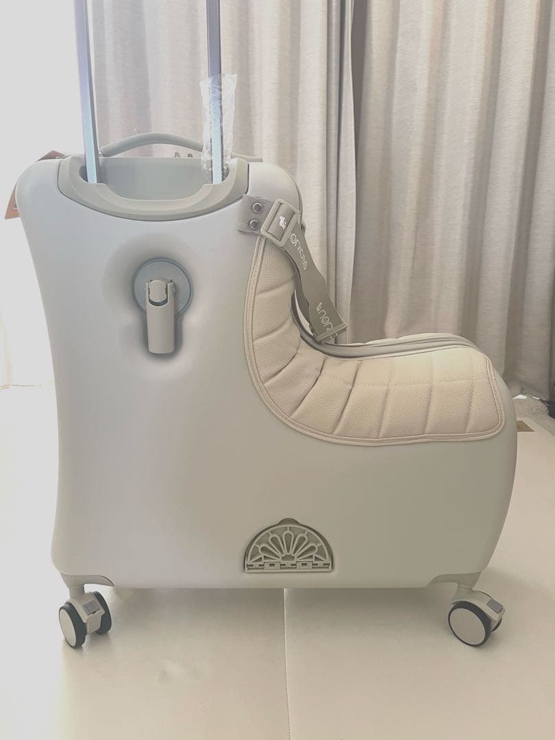 NORICCO ノリッコ　子供が乗れるスーツケース　新品未使用