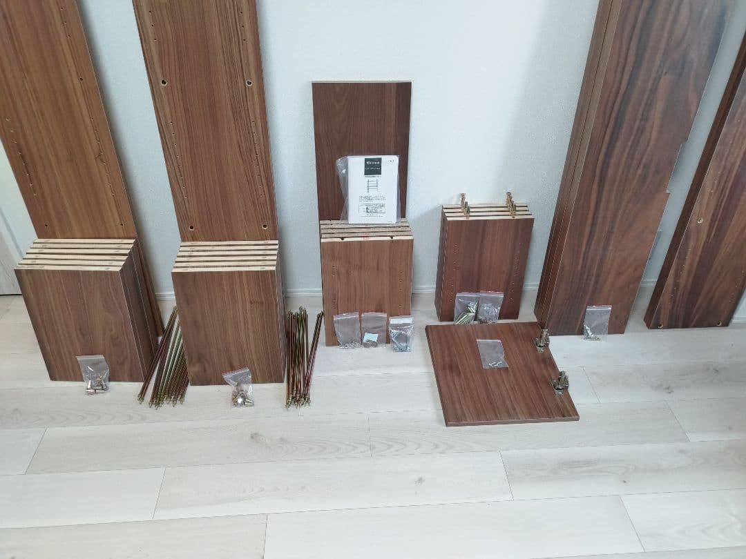 【お盆値下げ中】壁面シェルフ ミドルブラウン　美品 付属品等完備　コネクト