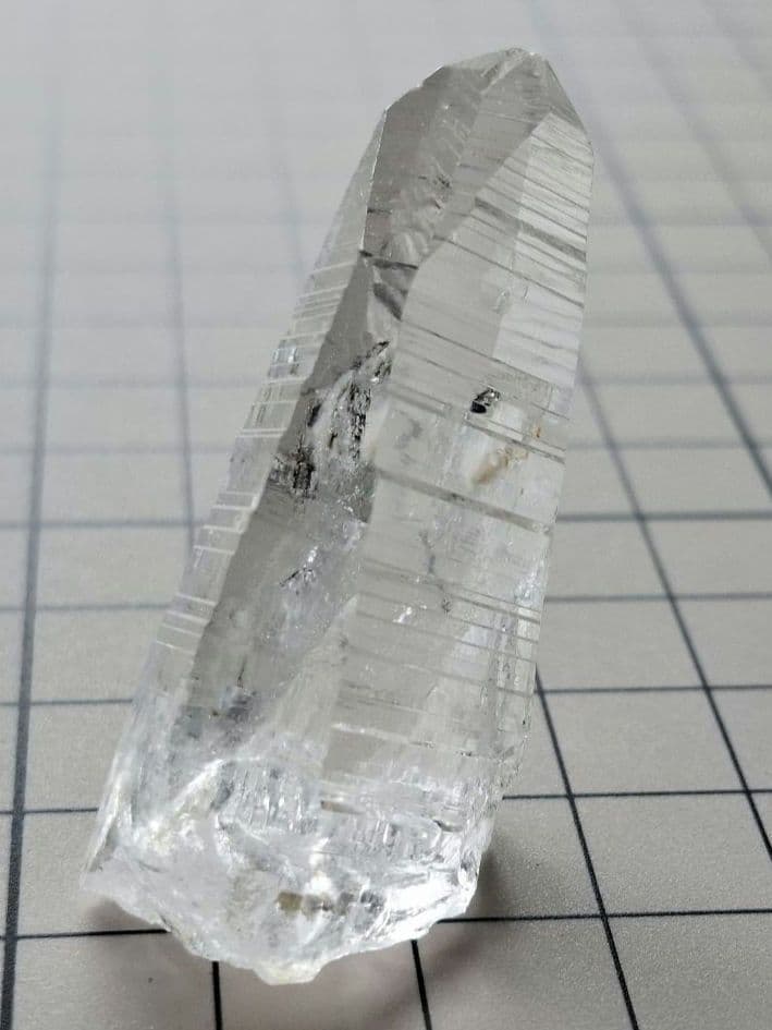 *高透明* コロンビアレムリアンシード 水晶 原石