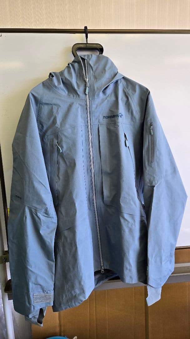 ノローナ モ－レ norrona more gore-tex jacket