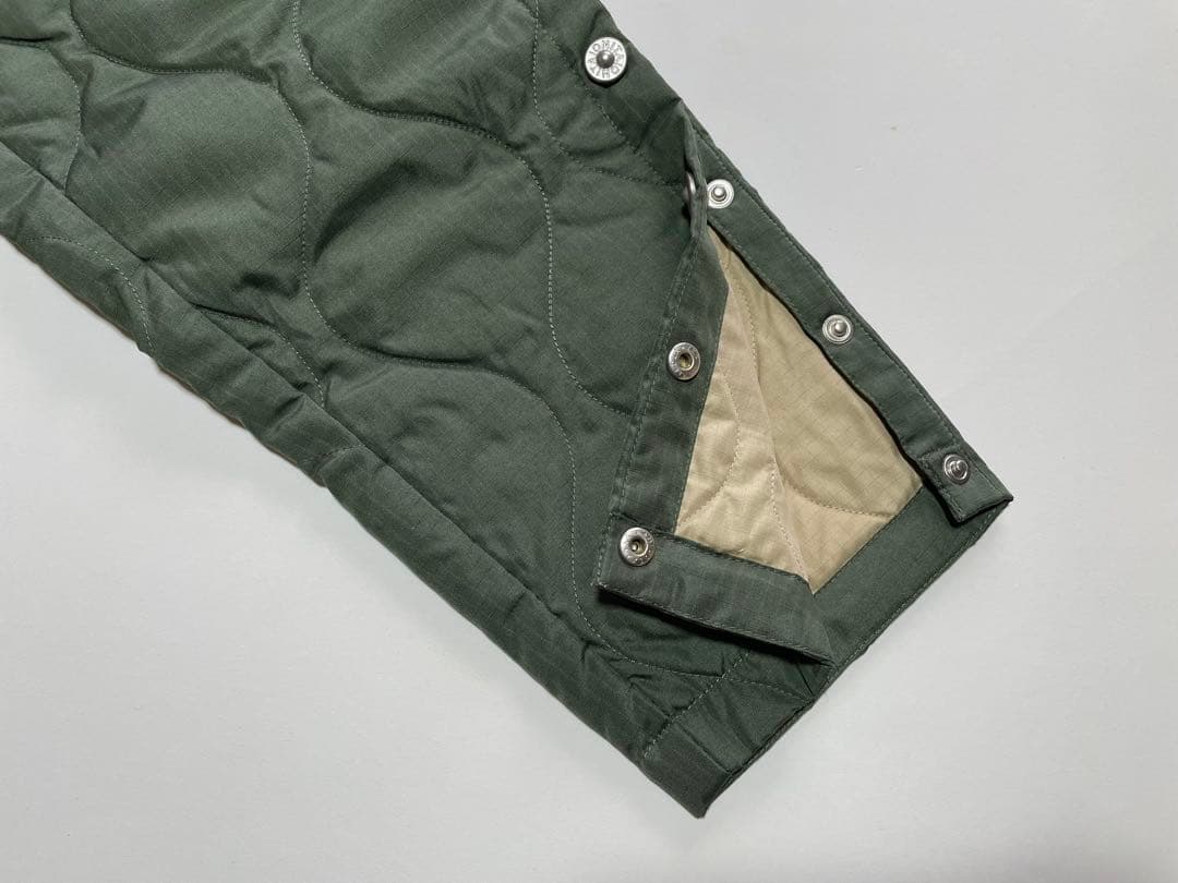 【タグ付き新品】TAION タイオン ミリタリー キルティング ダウンパンツ S